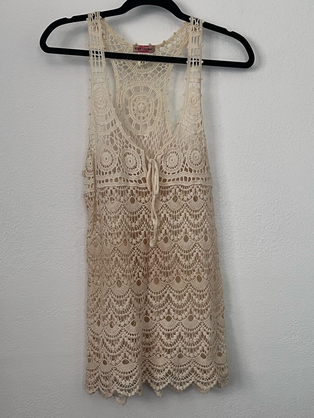 Body Central Ombré Cream Colored Crotchet Lace Racerback Tank Top Size M